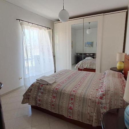 Casa Rosi Nel Cuore Di Napoli Apartment Luaran gambar
