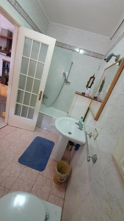 Casa Rosi Nel Cuore Di Napoli Apartment Luaran gambar