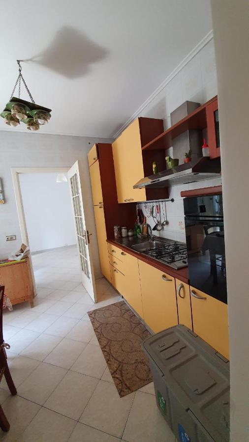Casa Rosi Nel Cuore Di Napoli Apartment Luaran gambar