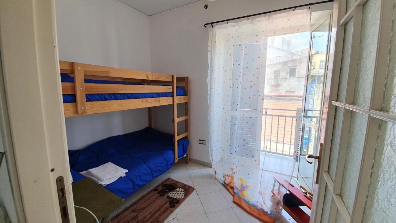 Casa Rosi Nel Cuore Di Napoli Apartment Luaran gambar